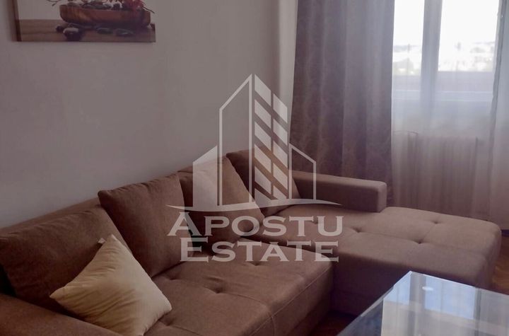 Apartament 3 camere, centrala proprie, zona Centrala anunturi imobiliare Timis