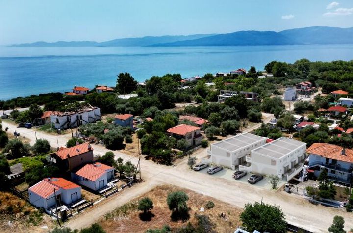 Mezonetă duplex 66 mp, 180 m de plajă — Nea Kerdylia anunturi imobiliare Grecia
