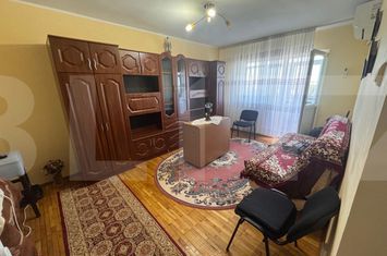 Apartament 3 camere de vanzare BOTOSANI - Botosani anunturi imobiliare Botosani