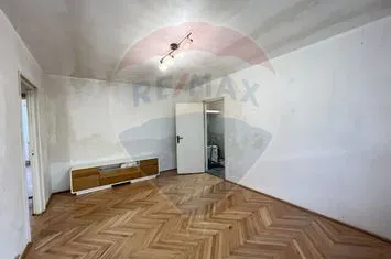 Apartament cu 2 camere, etaj 1,  str. Ceferistilor anunturi imobiliare Sibiu