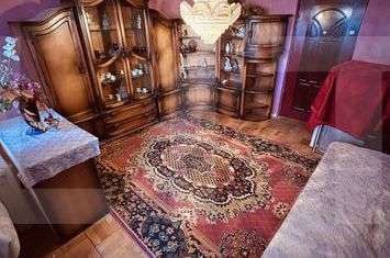 Apartament 5 camere de vanzare ARAD - Arad anunturi imobiliare Arad