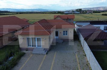 Casă - 3 camere de vanzare PETRESTI - Alba anunturi imobiliare Alba