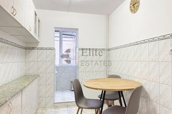 Apartament 3 camere decomandate in Rogerius, Oradea anunturi imobiliare Bihor