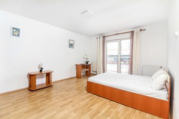 Garsonieră de vanzare CLUJ-NAPOCA - Cluj anunturi imobiliare Cluj