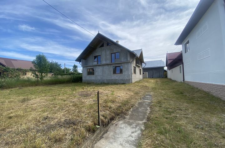 Vilă - 5 camere de vanzare DORNESTI - Suceava anunturi imobiliare Suceava