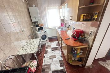 Apartament 2 camere de vanzare DEVA - Hunedoara anunturi imobiliare Hunedoara