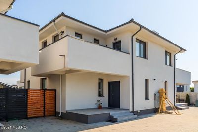 Vilă 4 camere 118 mp P+1