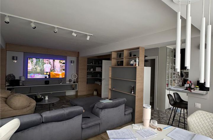 Apartament 3 camere de vanzare SEMICENTRAL - Mures anunturi imobiliare Mures