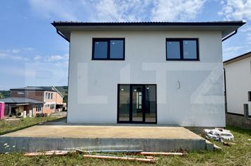 Vilă - 5 camere de vanzare CORUNCA - Mures anunturi imobiliare Mures