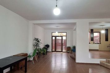 Spatiu comercial Modern in Vila Bld. Pipera str. Drumul Negru anunturi imobiliare Bucuresti