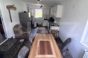 Casă - 4 camere de vanzare FIENI - Dambovita anunturi imobiliare Dambovita