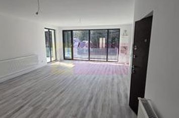 Apartament 3 camere de vânzare la Sinaia anunturi imobiliare Prahova