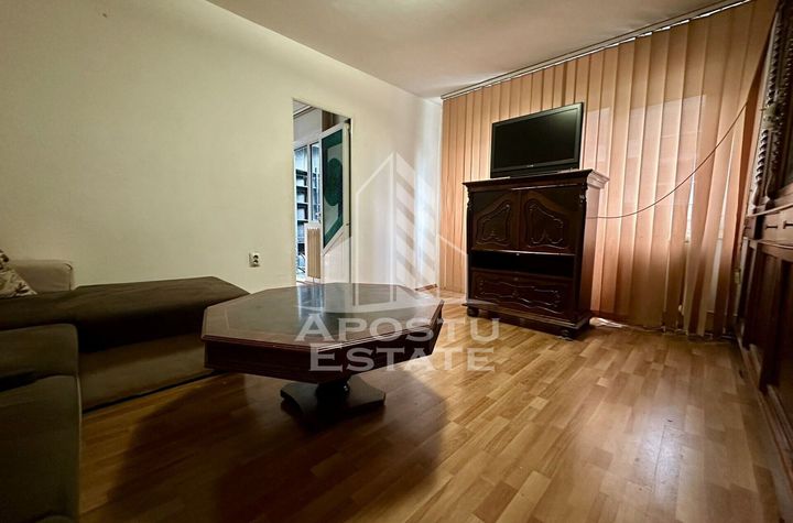 Apartament cu 3 camere, etajul 2, zona Sagului anunturi imobiliare Timis