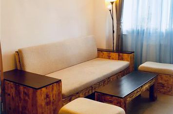 Apartament 2 camere de vanzare TRACTORUL - Brasov anunturi imobiliare Brasov