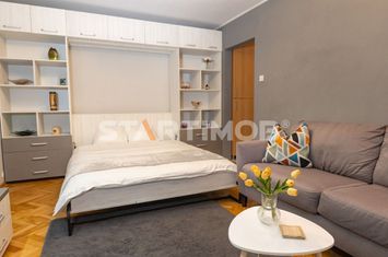 Apartament mobilat cu parcare zona Astra anunturi imobiliare Brasov