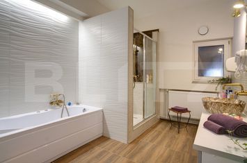 Vilă - 15 camere de vanzare ALBERT - Prahova anunturi imobiliare Prahova
