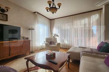 Vilă - 6 camere de vanzare LIVEZENI - Mures anunturi imobiliare Mures