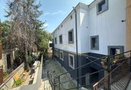 850.000 €, Vilă
