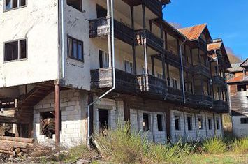 Imobile in complex turistic de vanzare - Valea Mare (Sant) - Bistrita Nasaud anunturi imobiliare Bistrita Nasaud