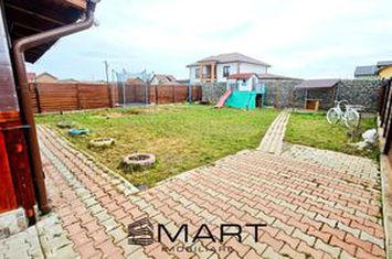 Casă - 4 camere de vanzare TARLUNGENI - Brasov anunturi imobiliare Brasov