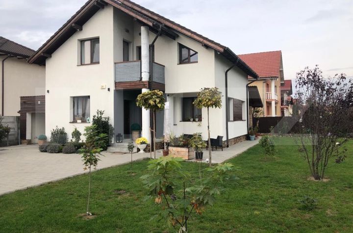 Casă - 7 camere de vanzare CETATE - Alba anunturi imobiliare Alba