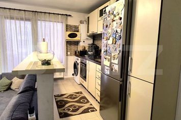 Apartament 3 camere de vanzare FLORESTI - Cluj anunturi imobiliare Cluj