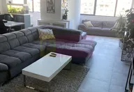 520.000 €, Apartament 4 camere