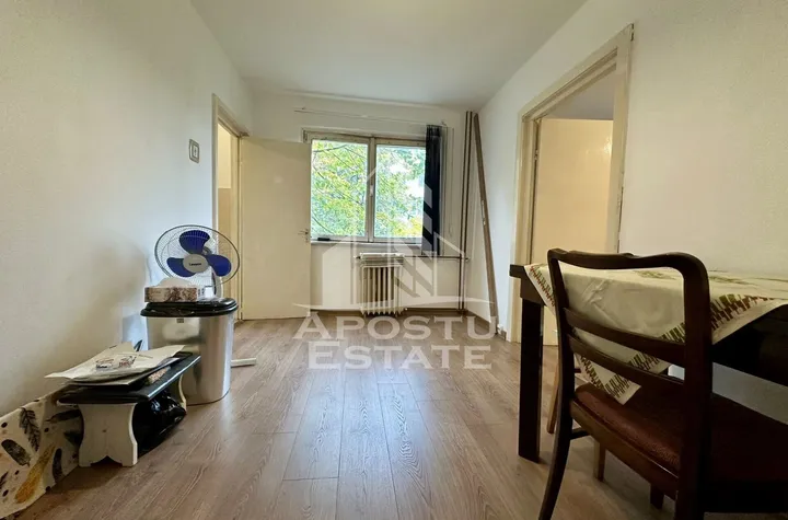 Apartament 2 camere, etajul 1, situat in zona Sagului anunturi imobiliare Timis