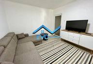 399 €, Apartament 3 camere