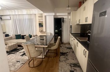 Apartament 3 camere de vanzare CRAIOVA - Dolj anunturi imobiliare Dolj
