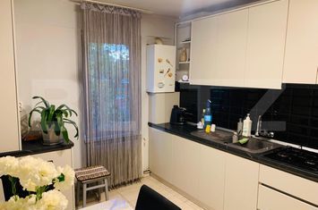 Apartament 3 camere de vanzare TARGU MURES - Mures anunturi imobiliare Mures