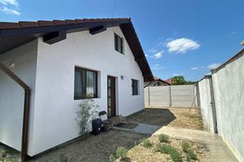 Casă - 3 camere de vanzare CIHEI - Bihor anunturi imobiliare Bihor