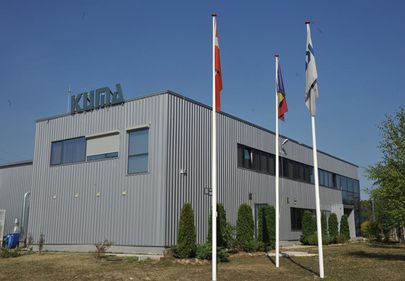 După un an de creştere, Kuma va investi într-o nouă secţie de lavoare