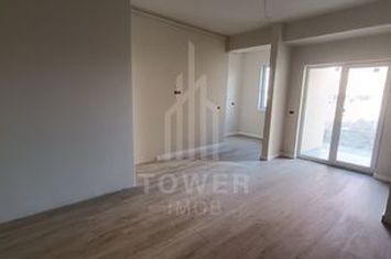 Apartament cu trei camere si gradina proprie anunturi imobiliare Sibiu