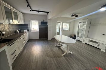 Apartament 3 camere de vanzare BRAILEI - Vrancea anunturi imobiliare Vrancea