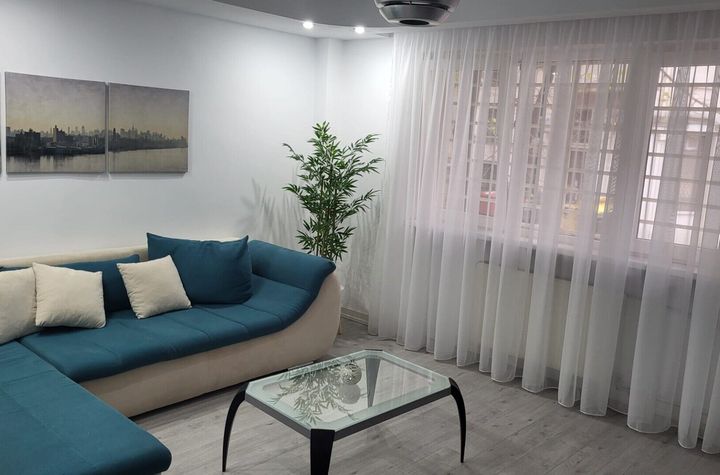 Bulevardul Unirii, Palatul Parlamentului, apartament 2 camere, mobilat si utilat, anunturi imobiliare Bucuresti