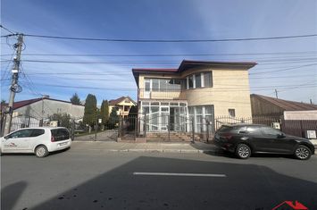 Spațiu comercial de inchiriat EST - Vrancea anunturi imobiliare Vrancea