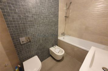 Apartament 3 camere de vanzare FLORESTI - Cluj anunturi imobiliare Cluj