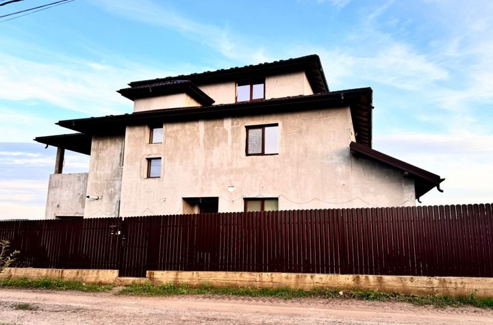 Casă - 5 camere de vanzare BREAZU - Iasi anunturi imobiliare Iasi