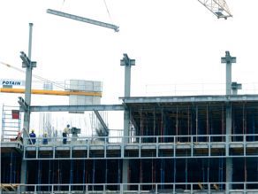 Dezvoltatorii imobiliari nu văd cu ochi buni 2010