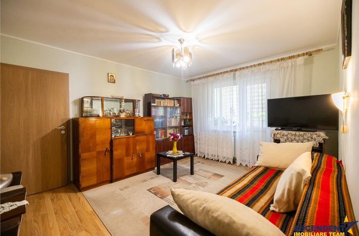 Apartament 2 camere de vanzare CENTRUL CIVIC - Brasov anunturi imobiliare Brasov