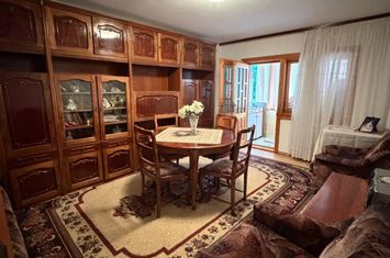 Apartament 3 camere de vanzare RADAUTI - Suceava anunturi imobiliare Suceava
