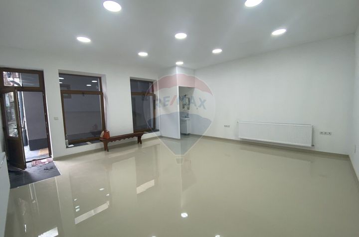 Spațiu comercial de vanzare, Ultracentral anunturi imobiliare Cluj