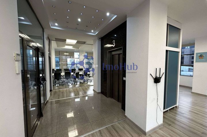 Spatiu comercial de inchiriat – Zona Centrala Palas Mall Iasi anunturi imobiliare Iasi