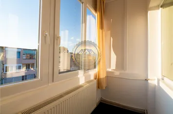 Apartament 2 camere de vanzare DECEBAL - Bihor anunturi imobiliare Bihor