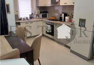 670 €, Apartament 3 camere