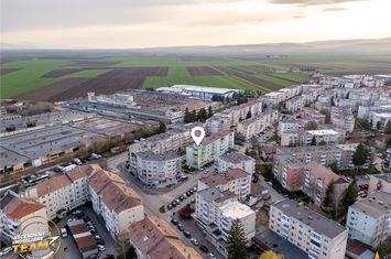 Apartament 2 camere de vanzare EST - Covasna anunturi imobiliare Covasna