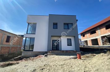 Vilă - 5 camere de vanzare CISNADIE - Sibiu anunturi imobiliare Sibiu