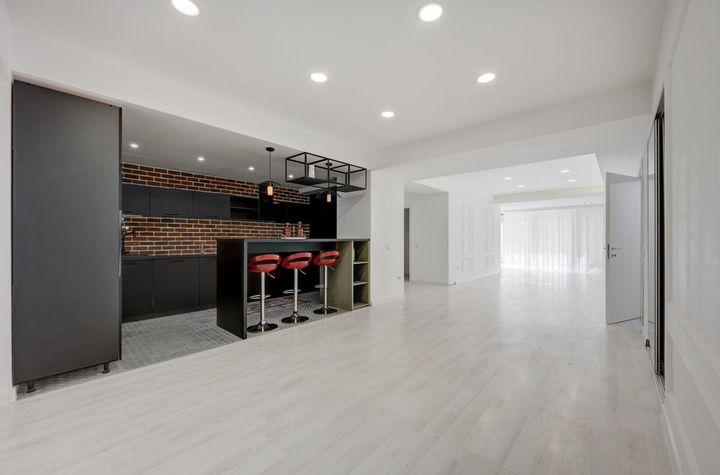 Apartament 3 camere superb si curte proprie Parc Herastrau anunturi imobiliare Bucuresti