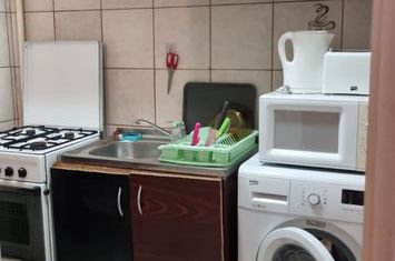 Titan metrou inchiriere garsoniera anunturi imobiliare Bucuresti